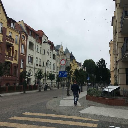 Apartamento Przedwojenna Kamienica Świnoujście Exterior foto